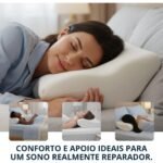 Travesseiro cervical ortopédico de espuma NASA que alinha a coluna.